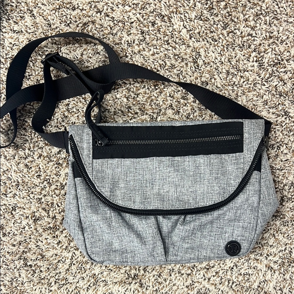 lululemon athletica Black and Gray Crossbody Bag